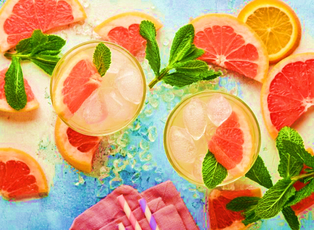 Mint/Grapefruit detox water